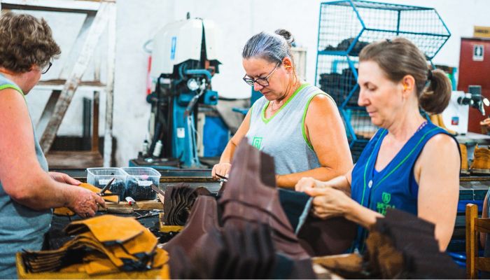  Sapatos de proteção empurram crescimento da indústria de calçados no Paraná